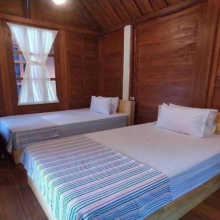 Seger Nusantara Hostel Kalisat Εξωτερικό φωτογραφία